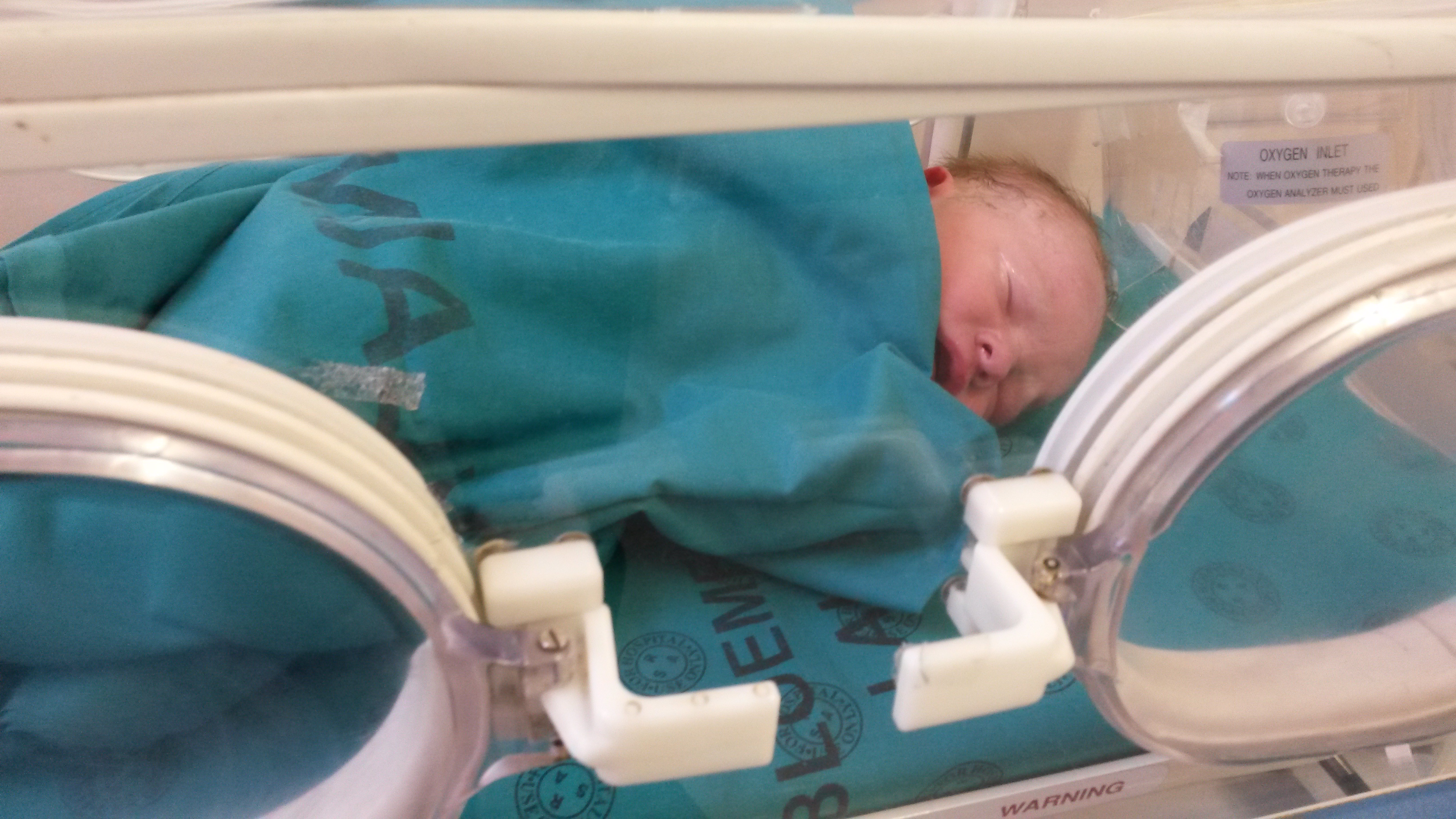 Andrew Letley in the Incubator, first photograph. | www.AuthenticallyAsh.com